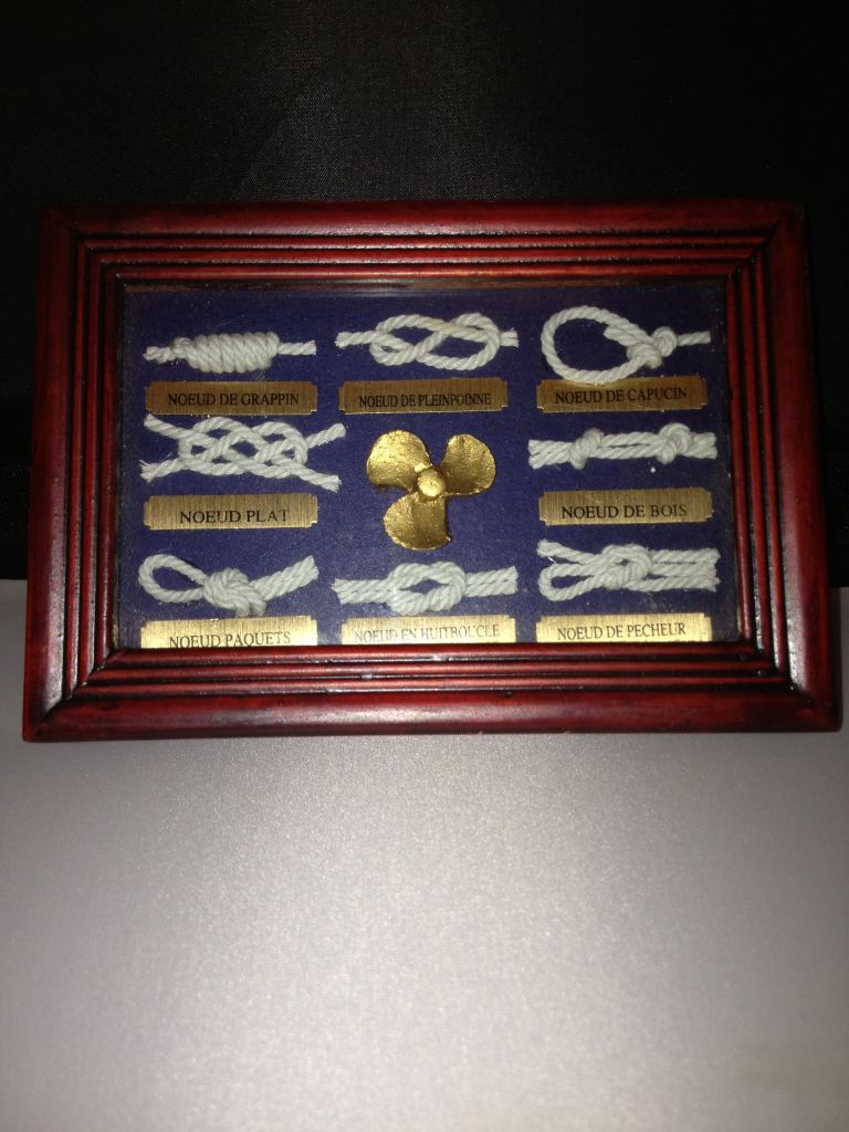 Nautical knots framed display