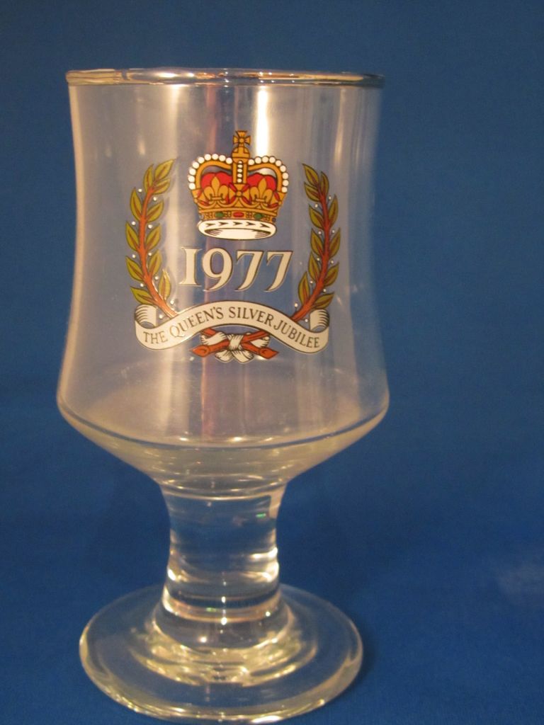 1977 Jubilee Glass