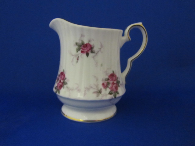 painting princess hammersley hammersley milk glass jug milk  jug jugs milk house house princess