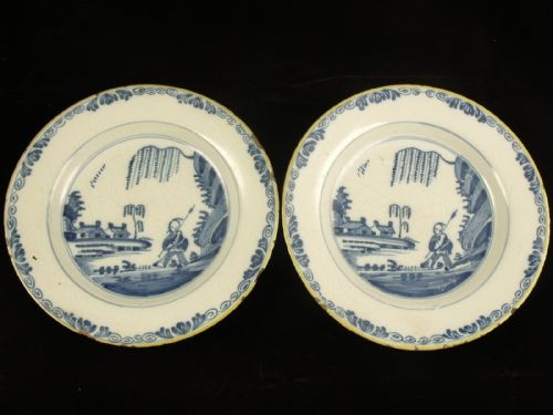 PAIR OF DELFT PLATES